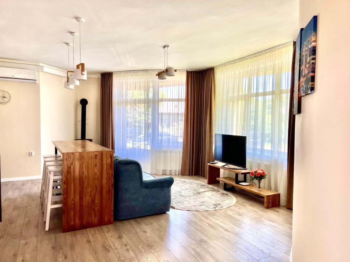 דירות אוזהורוד Авіа מראה חיצוני תמונה